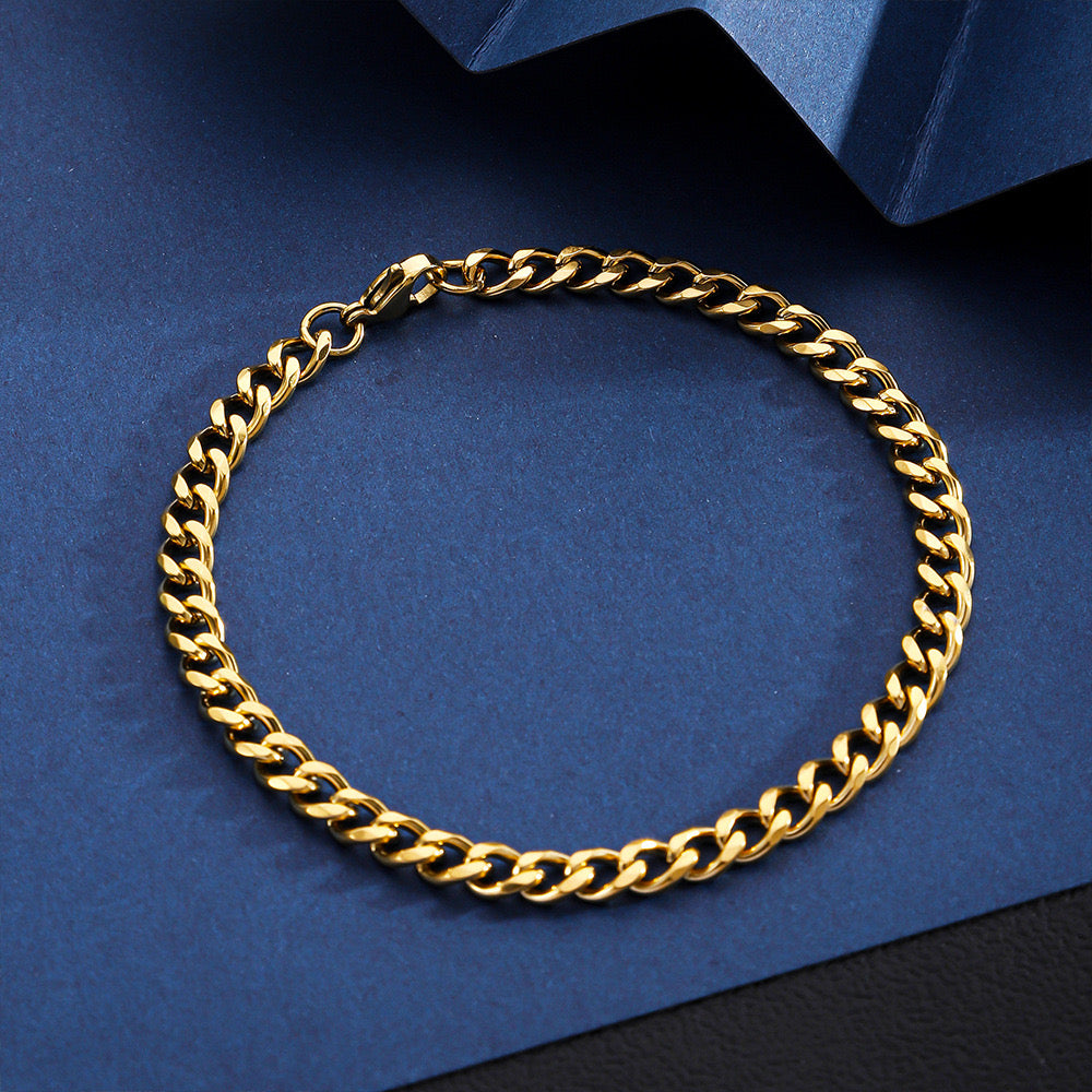 Pulsera estilo cubana bañada en oro 18k (7mm x 21cm)