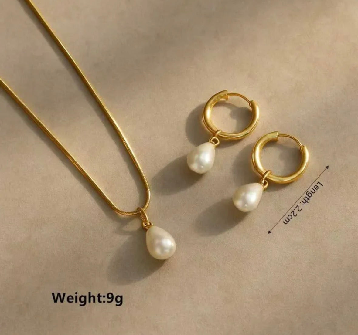 Collar y Aretes perla gota