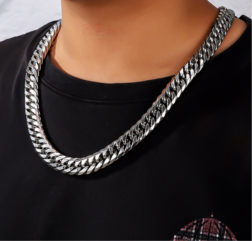 Cadena estilo cubana (13.5mm)