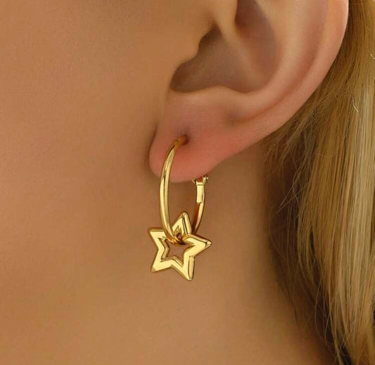 Aretes de estrella (oro)