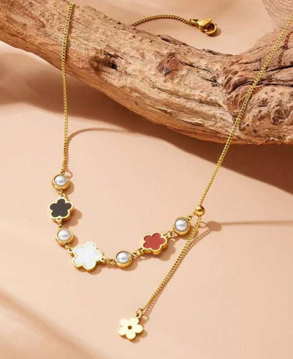 Flores y perlas
