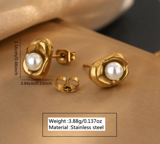 Collar y aretes perla elegantes