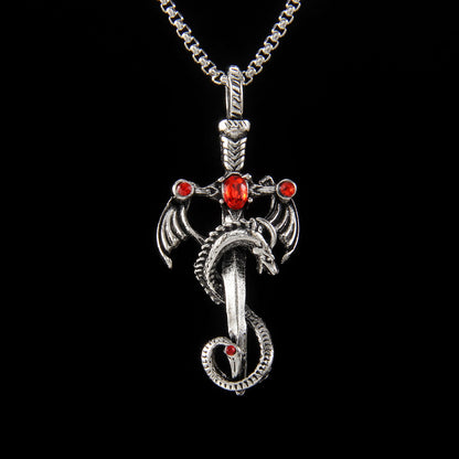 Collar pendiente espada con dragon vintage