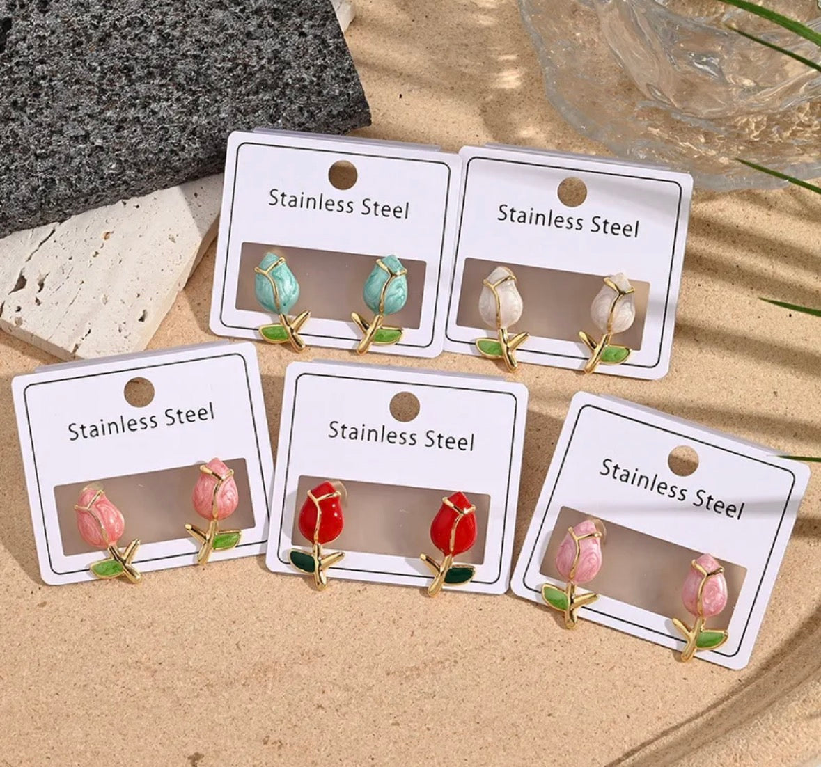 Aretes de rosa (baño de oro)