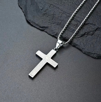 Collar pendiente cruz con grabado (plateada)