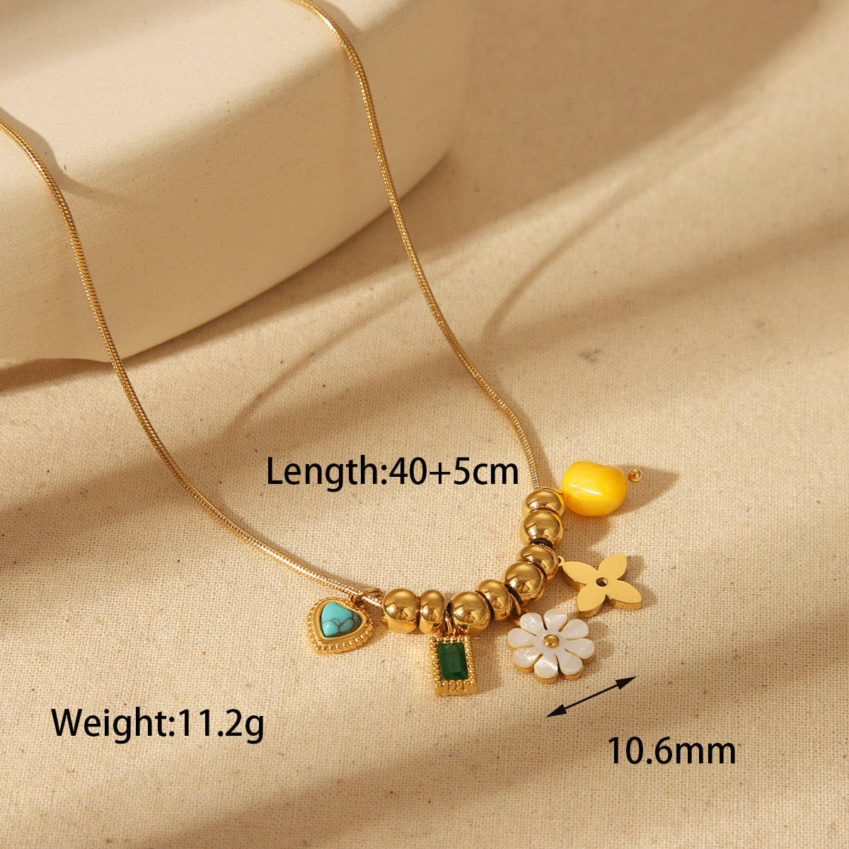 Collar estilo simple